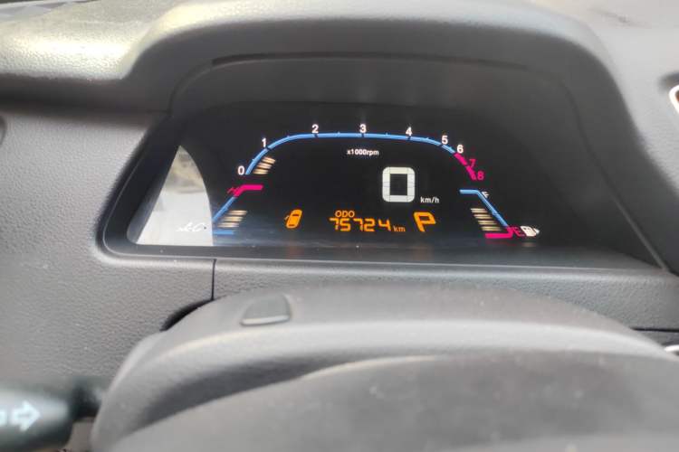 Used Luxgen 5 2013 1.8T Automatic Luxury Model
