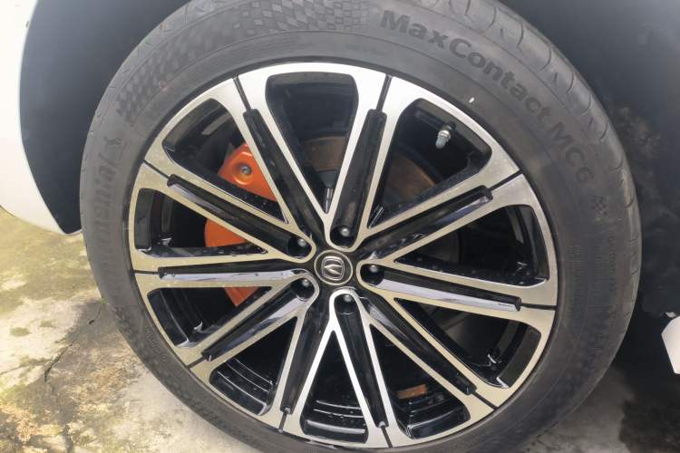 Used Changan UNI-K iDD 2022 Blue Whale iDD 130km 1.5T Prestige Model