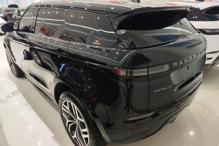Used Land Rover Range Evoque 2024 Aurora L 249 PS Prestige Light-Chasing Edition Rear Left 45 Deg