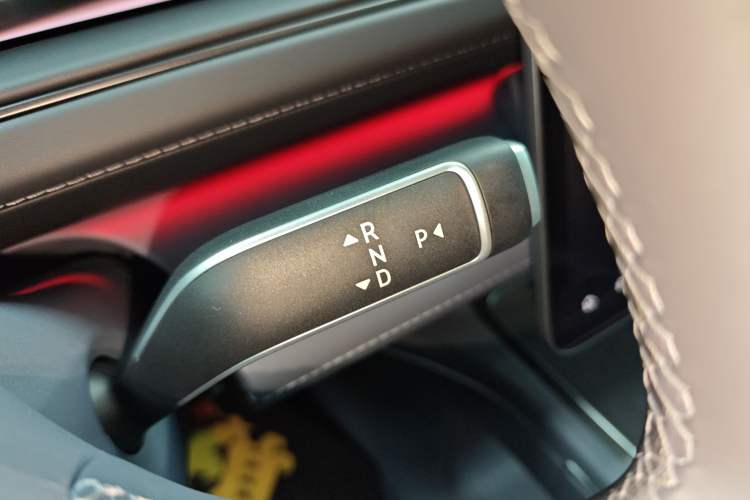 Used Nio ES8 2026 Model 7-seat Executive Luxury Edition Gear Lever