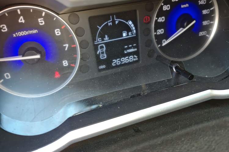 Used Dongfeng Aeolus AX3 2016 1.5L Manual Shangkue Model
