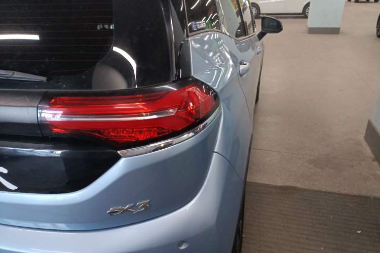 Used BAIC Beijing EX3 2019 R600 Jingshang Edition