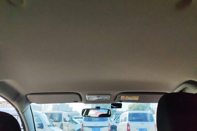 Used Haval H1 2017 Red-Label 1.5L AMT Comfort Model