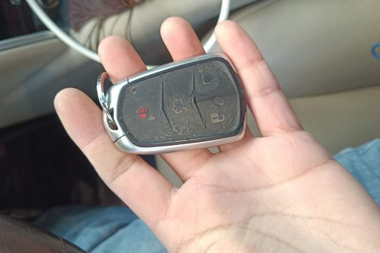 Used Cadillac XTS 2015 28T Comfort Model Vehicle Key