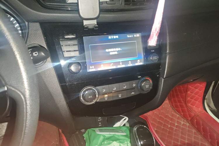 Used Nissan X-Trail 2017 2.0L CVT Comfort Edition 2WD