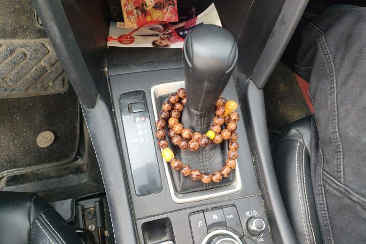 Used Mazda CX-4 2021 2.0L Automatic Two-Wheel Drive Blue Sky Dynamic Edition Gear Lever