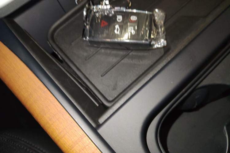 Used Land Rover Defender 2023 Facelift 110 3.0T P400 X-DYNAMIC HSE