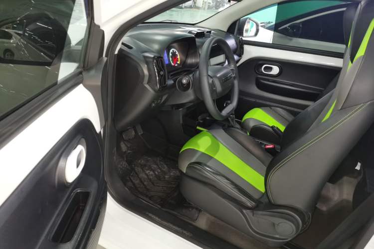 Used Roewe Clever 2021 302km All-Round Version
