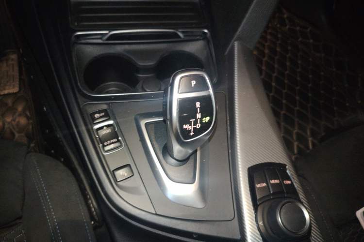 Used BMW 4 Series 2019 425i Gran Coupe M Sport Package Gear Lever