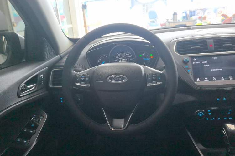 Used Ford Escort 2019 Revised Version 1.5L Automatic Enjoyment Type China VI Standard Steering Wheel