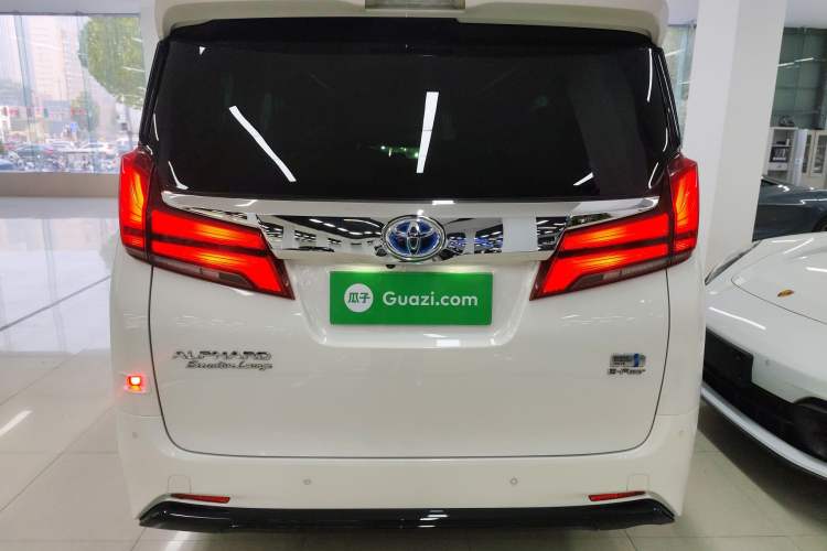 Used Toyota Alphard 2020 Dual-Engine 2.5L Prestige Edition

