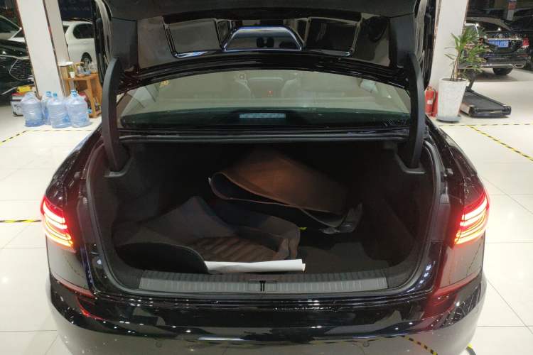 Used Volkswagen Passat 2026 Model, Outstanding 380TSI Xingkong Longteng Edition
