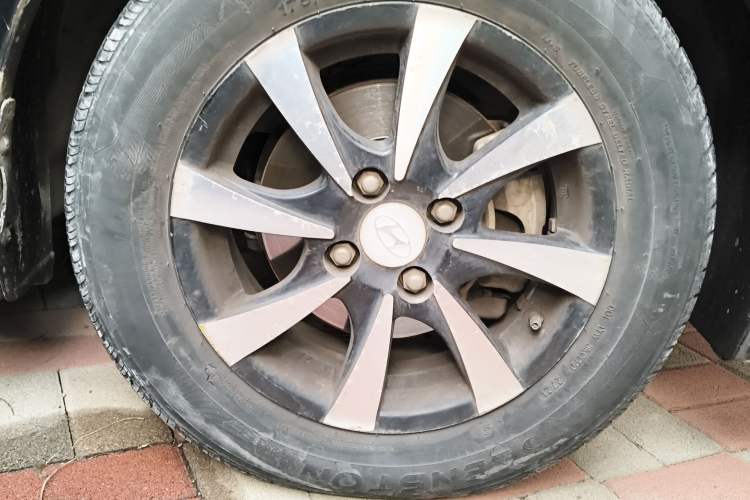 Used Hyundai Verna (older generation) 2010 Sedan 1.4L Manual Standard GL Model
