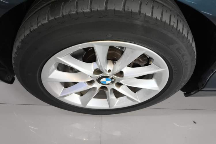 Used BMW 1 Series 2013 Revised 116i Urban Edition Left Front Wheel Hub