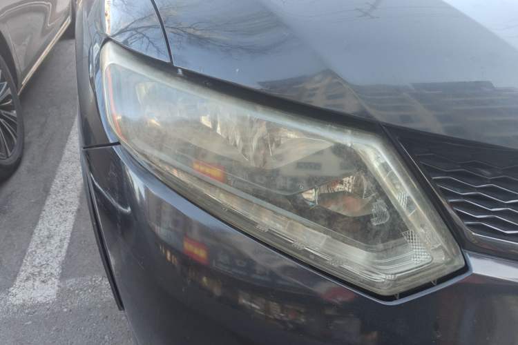 Used Nissan X-Trail 2014 2.0L CVT Smart Edition 2WD
