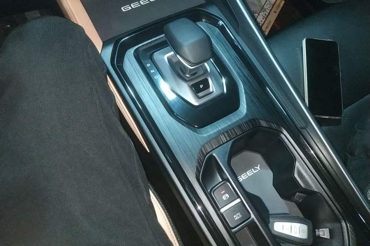 Used Geely Auto Haoyue PRO 2024 1.5T DCT Crosswise Edition
