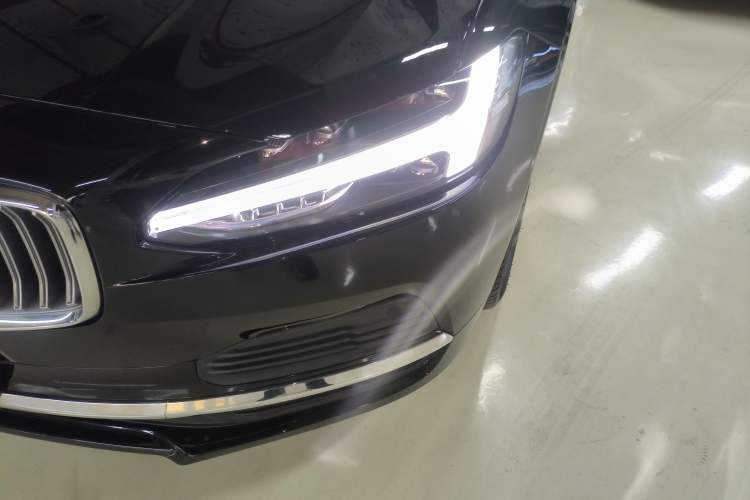 Used Volvo S90 New Energy 2022 Restyled T8 E-Drive Hybrid Zhiyi Luxury Edition