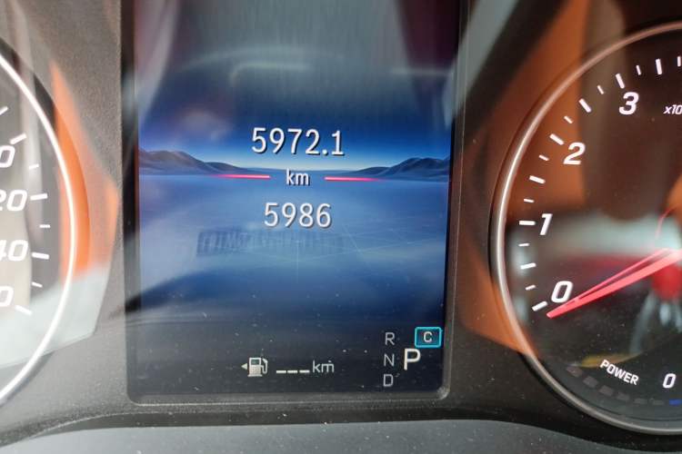 Used Mercedes-Benz Vito 2024 2.0T Business Version 7 Seats
