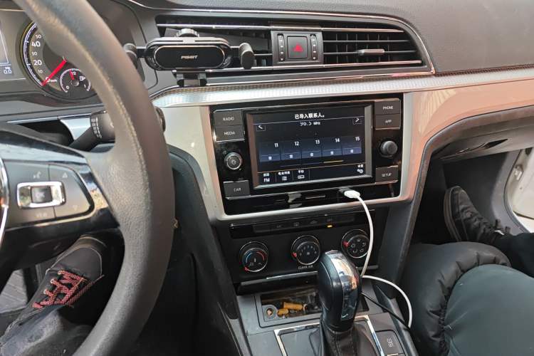 Used Volkswagen Lamando 2019 230TSI DSG Vision Edition China VI Standard