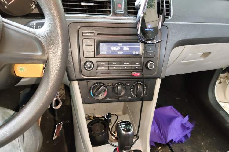 Used Skoda Rapid 2015 1.6L Automatic Smart Selection Model
