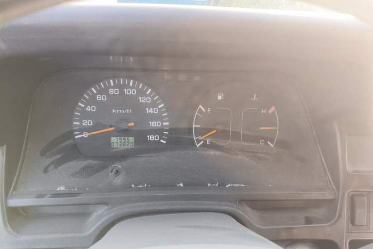 Used Jinbei Hiace 2014 2.0L 5th Generation Kuaiyunwang Business Version 4G19 Instrument Cluster