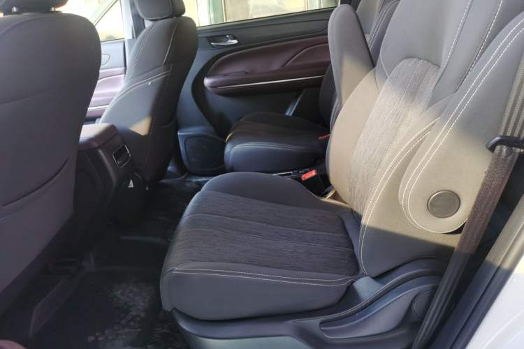 Used GAC Trumpchi M6 2023 PRO 270T DCT Elite Edition Left Rear Seat