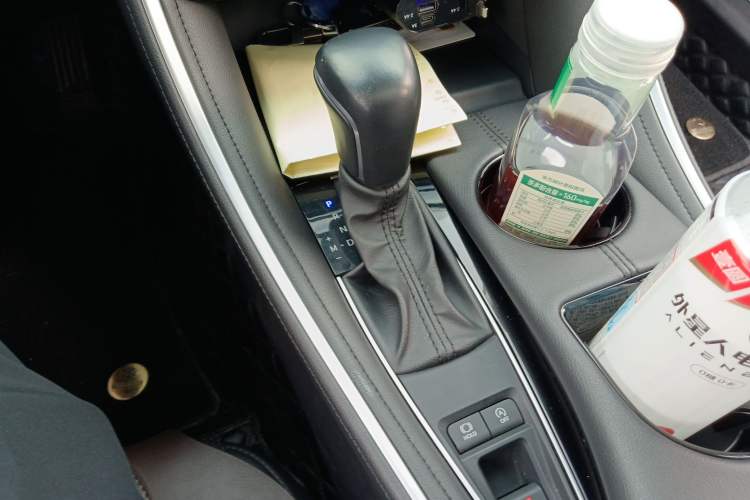 Used Toyota Avalon 2022 2.0L Luxury Edition