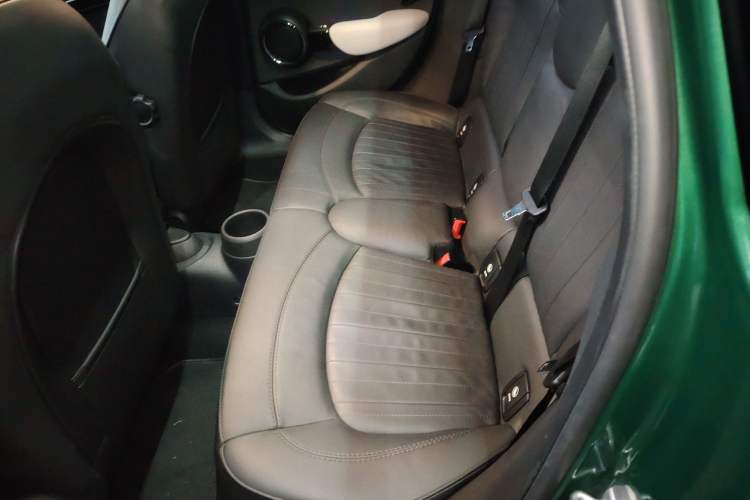 Used MINI MINI 2020 2.0T COOPER S Artist Five-Door Edition
