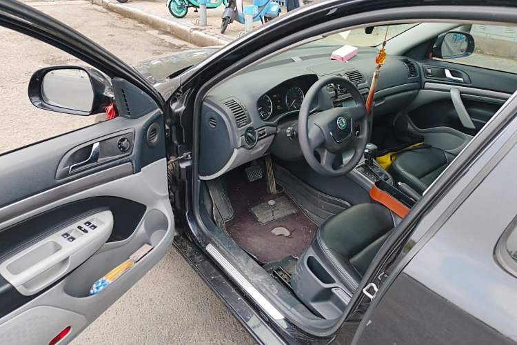 Used Skoda Octavia 2013 2.0L Automatic Yijie Edition