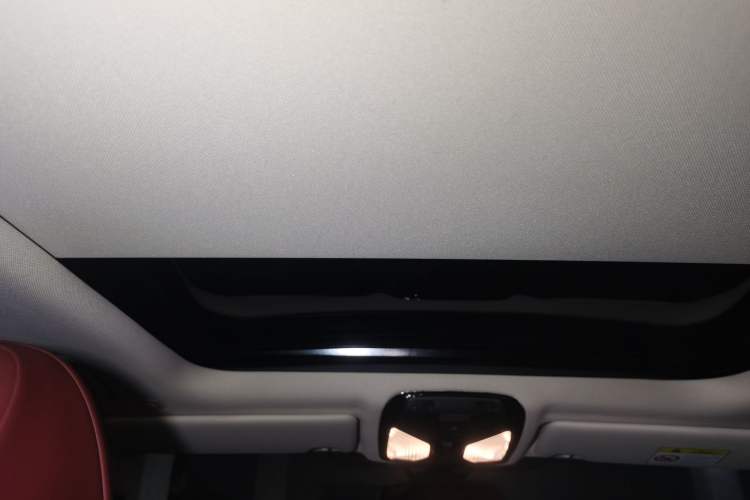 Used BMW i3 2022 eDrive 35 L Headliner