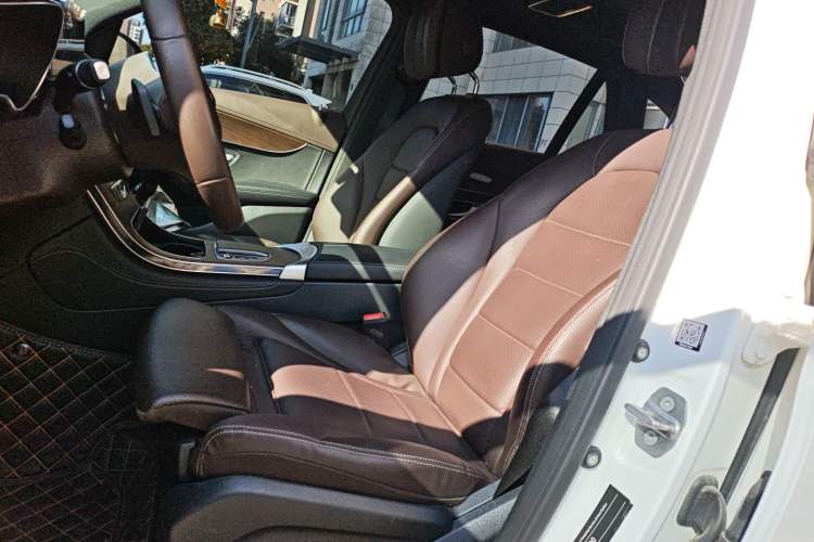 Used Mercedes-Benz GLC 2022 Refreshed GLC 300 L 4MATIC Dynamic Edition