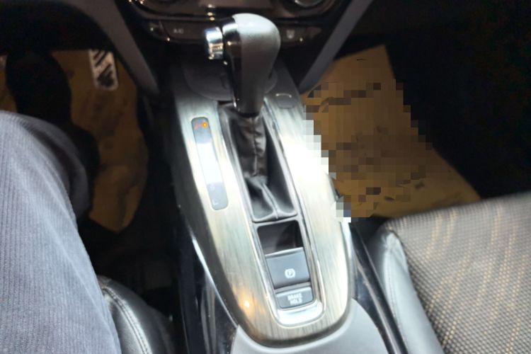 Used Honda XR-V 2015 1.8L EXi CVT Comfort Version
