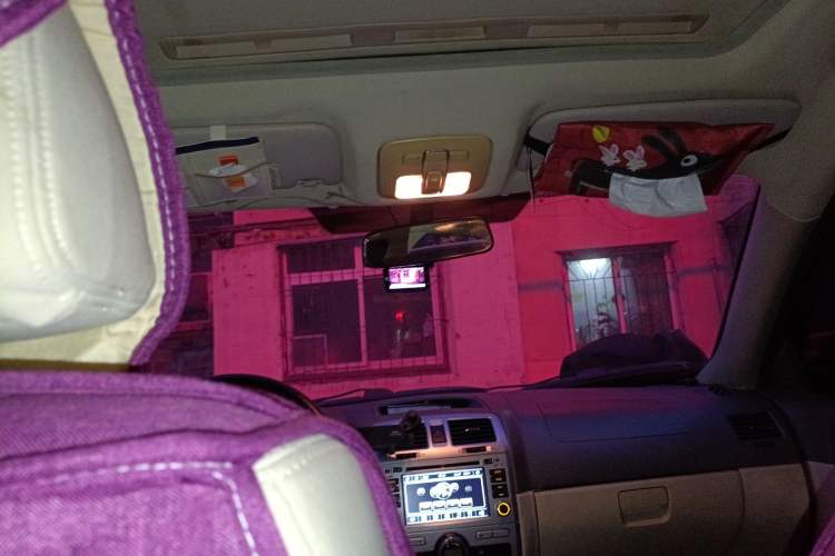 Used Brilliance Junjie FRV 2010 1.5L Automatic Luxury Edition Headliner