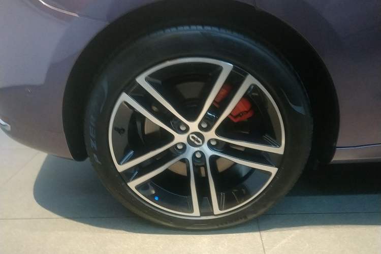 Used Hima AITO M5 2025 Extended-Range Ultra All-Wheel-Drive Version