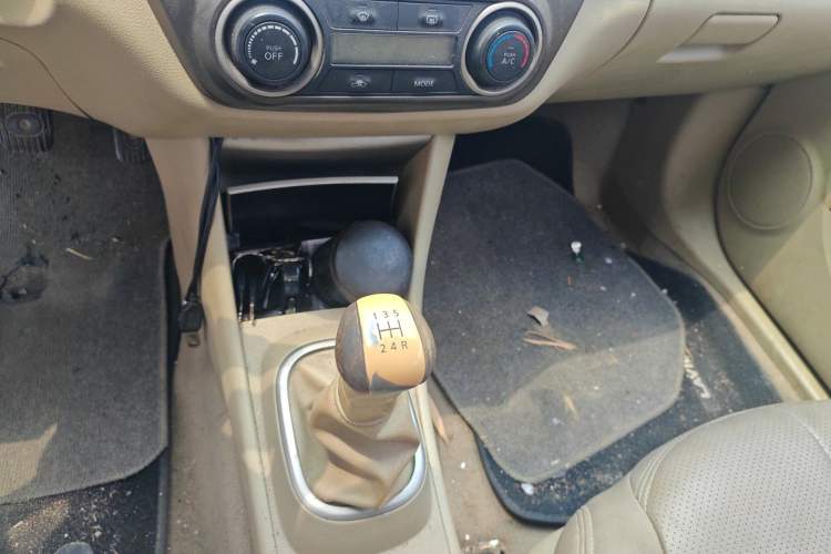 Used Nissan Sylphy 2016 Classic 1.6XL Manual Luxury Edition
