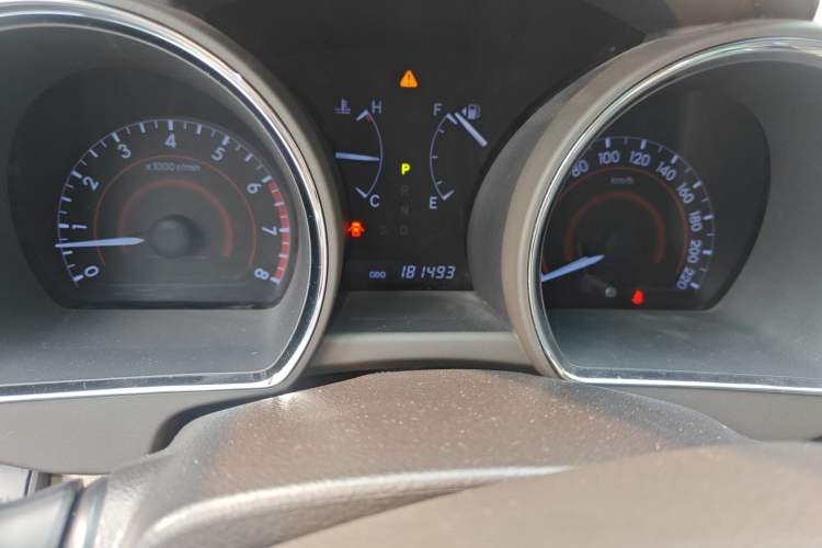 Used Toyota Highlander 2012 2.7L Two-Wheel Drive 7-Seater Luxury Edition
