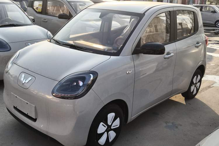 Used Wuling Hongguang MINIEV 2025 Four-Door Version Zhenxiang+ Edition