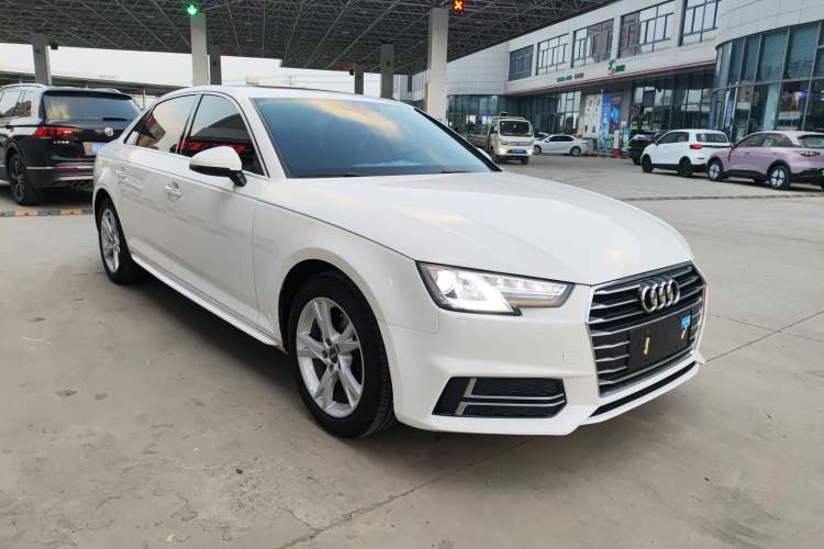 Used Audi A4L 2019 35 TFSI Ambition China VI
