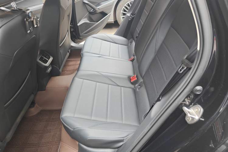 Used Volkswagen Lavida 2022 1.5L Automatic Comfort Edition Left Rear Seat