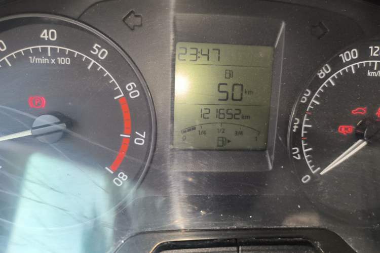 Used Skoda Rapid 2013 1.6L Manual Smart Selection Model Odometer Close Up