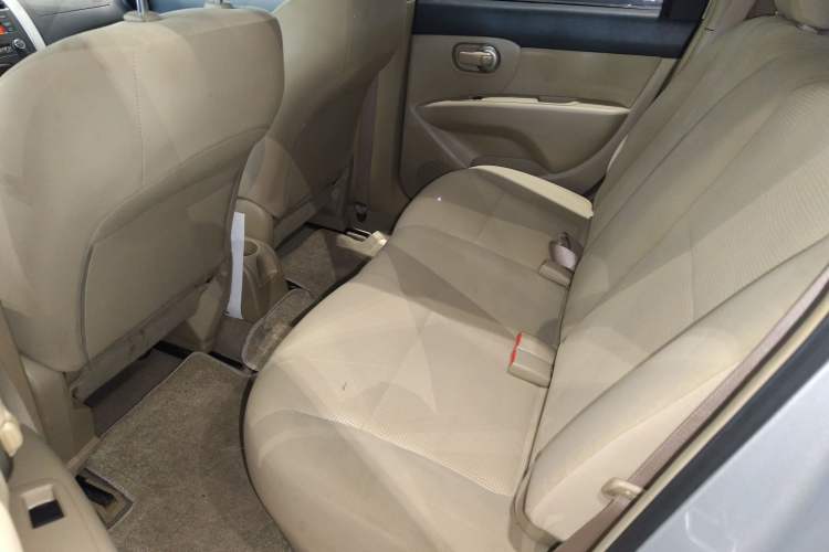 Used Nissan Livina 2013 1.6XE CVT Comfort Edition