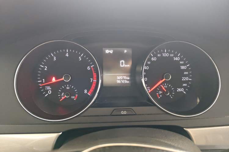 Used Volkswagen Lamando 2015 230TSI DSG Fashion Edition Instrument Cluster