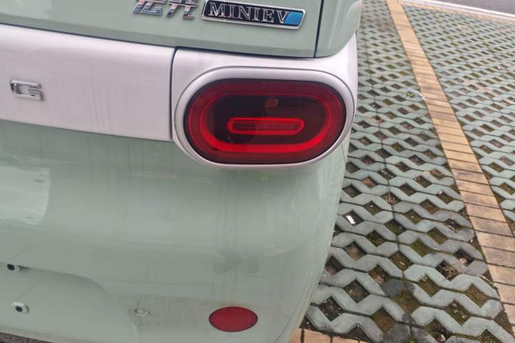 Used Wuling Hongguang MINIEV 2024 3rd Generation 215km Youth Edition