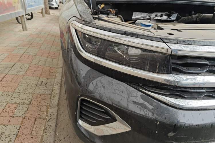 Used Volkswagen Talagon 2023 Facelift 380TSI All-Wheel Drive Luxury Jiajing Pro Version with 7 Seats
