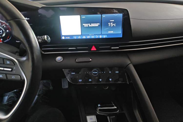 Used Hyundai Elantra 2021 1.5L CVT LUX Prestige Edition