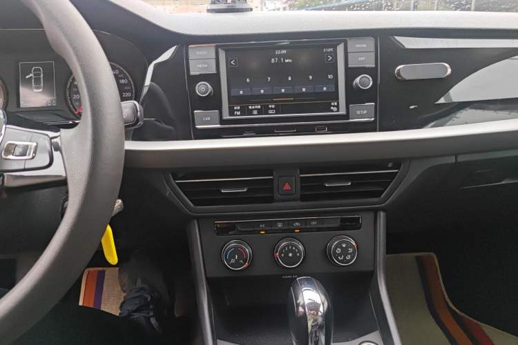 Used Volkswagen Lavida 2019 1.5L Automatic Comfort Edition China VI Standard
