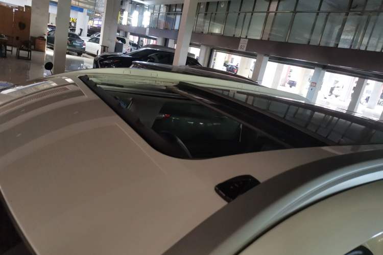 Used Venucia Star 2021 260T Automatic 48V Mild Hybrid Turbocharged Star Achieve Edition