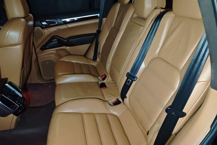 Used Porsche Cayenne 2011 Cayenne Turbo 4.8T