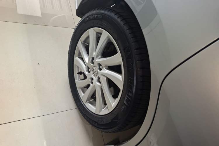 Used Mazda Mazda 5 2011 2.0L Automatic Luxury Edition
