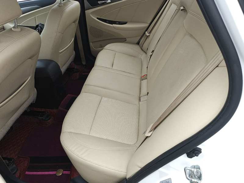 Used CHANGAN Eado 2016 1.6L Manual Fashion Edition — 18